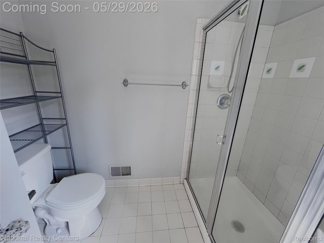 2056 Somerville, Rochester Hills, MI 48307