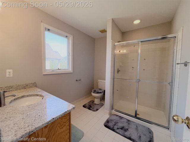 2056 Somerville, Rochester Hills, MI 48307