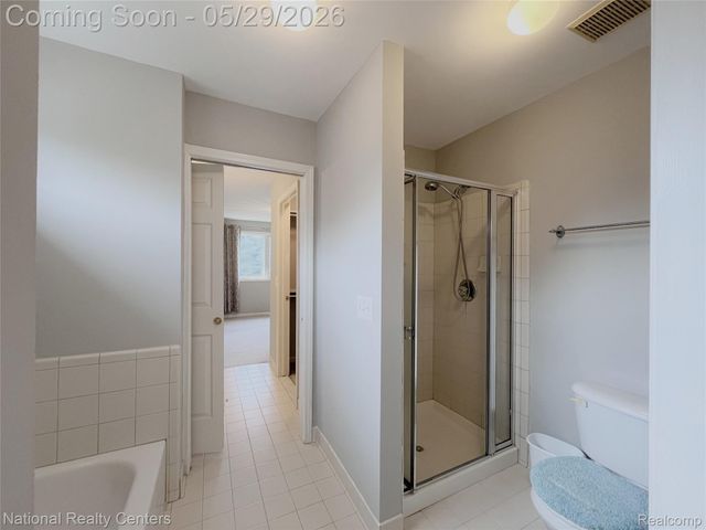 2056 Somerville, Rochester Hills, MI 48307