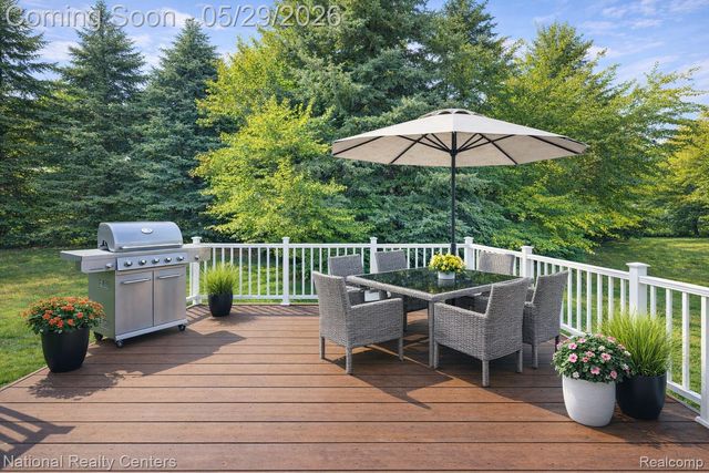 2056 Somerville, Rochester Hills, MI 48307