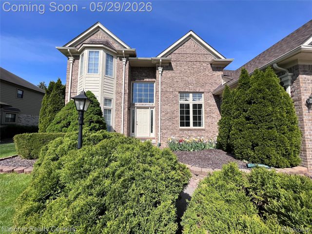 2056 Somerville, Rochester Hills, MI 48307