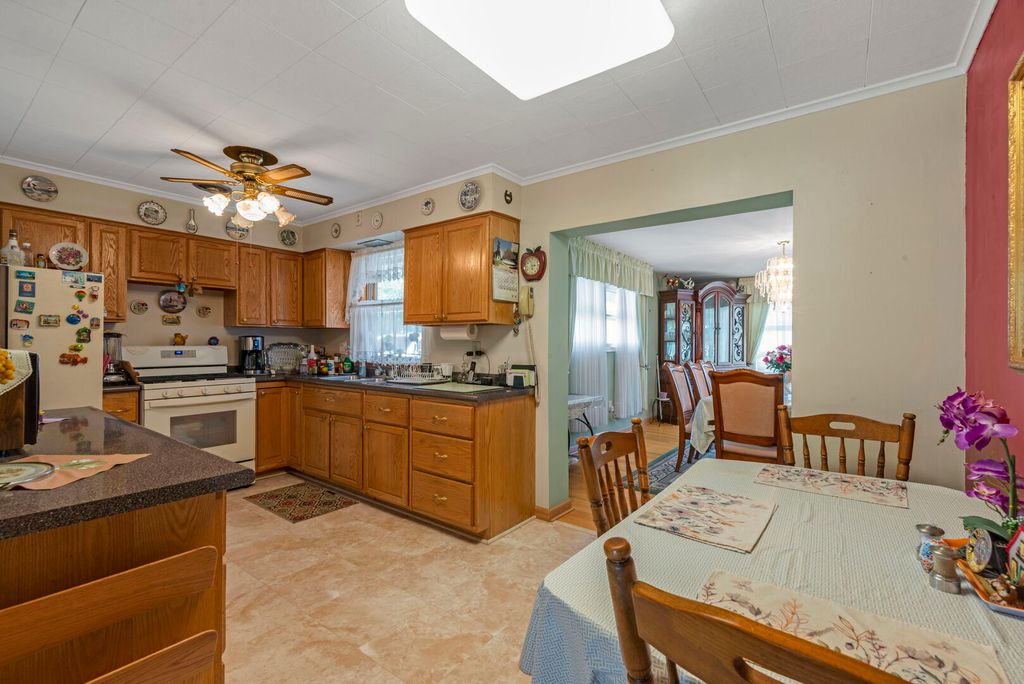 8051 W Leland Avenue, Norridge, IL 60706 — photo 5