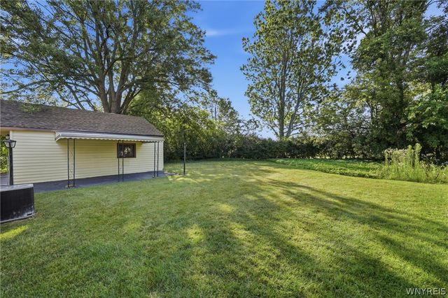 182 Bennington Road, Amherst, NY 14226
