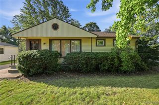 182 Bennington Road, Amherst, NY 14226