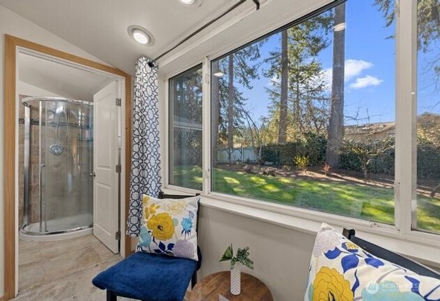 15014 54th Place W, Edmonds, WA 98026