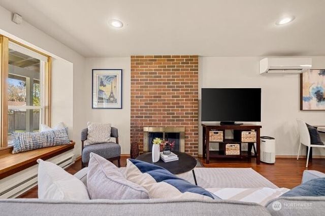 15014 54th Place W, Edmonds, WA 98026