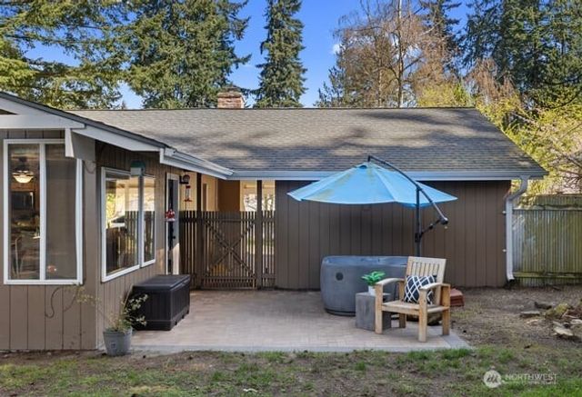 15014 54th Place W, Edmonds, WA 98026