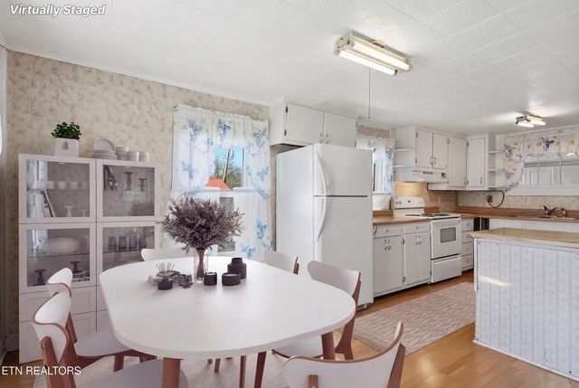 601 Kingston St, Lenoir City, TN 37771