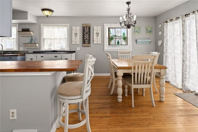 94 Newfield Drive, Greece, NY 14616