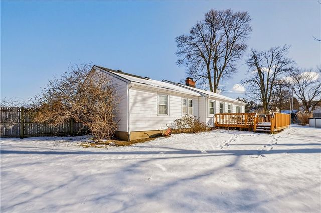 94 Newfield Drive, Greece, NY 14616