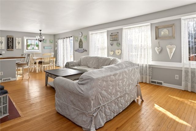 94 Newfield Drive, Greece, NY 14616