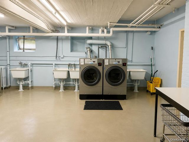 230 Central Avenue 3-I, Lawrence, NY 11559