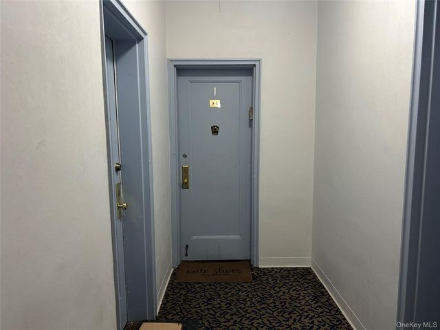 230 Central Avenue 3-I, Lawrence, NY 11559