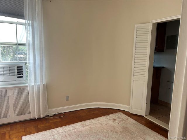 230 Central Avenue 3-I, Lawrence, NY 11559