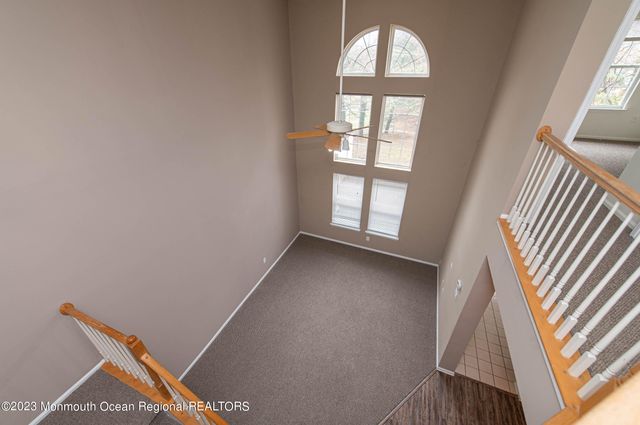 28 Picket Place, Freehold, NJ 07728