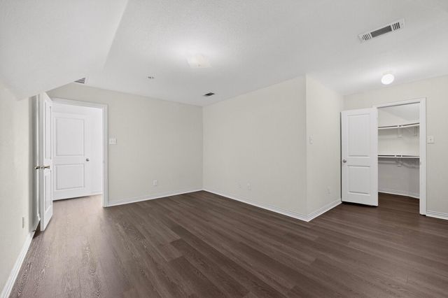 4816 Club View Circle, Mesquite, TX 75150