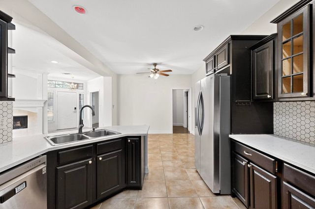 4816 Club View Circle, Mesquite, TX 75150