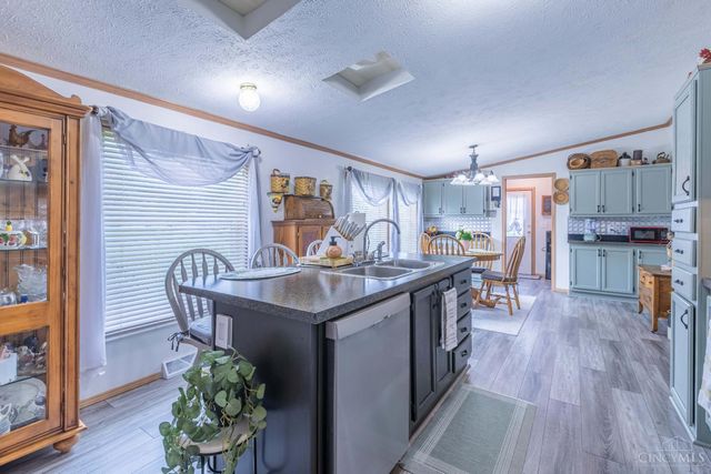880 St Rt 137, Winchester, OH 45697