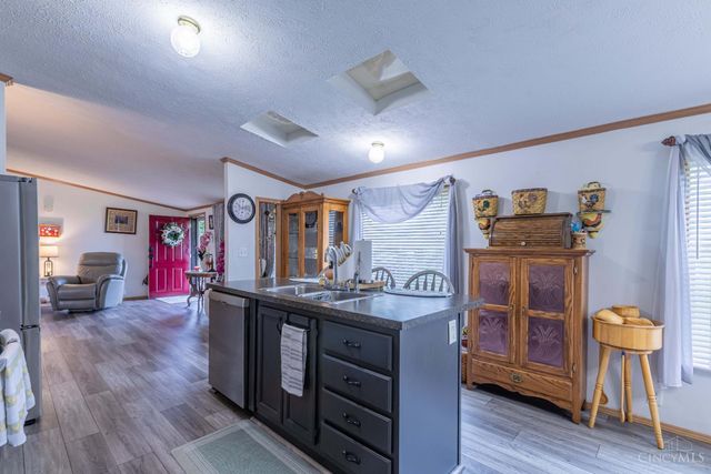 880 St Rt 137, Winchester, OH 45697
