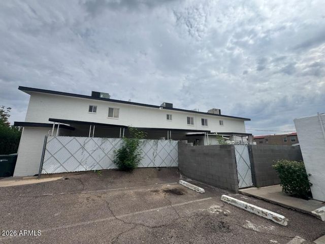 2338 N 52ND Street Apt A, Phoenix, AZ 85008