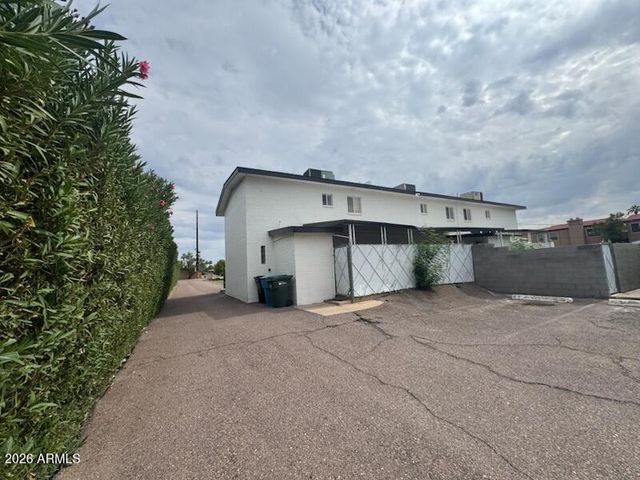 2338 N 52ND Street Apt A, Phoenix, AZ 85008
