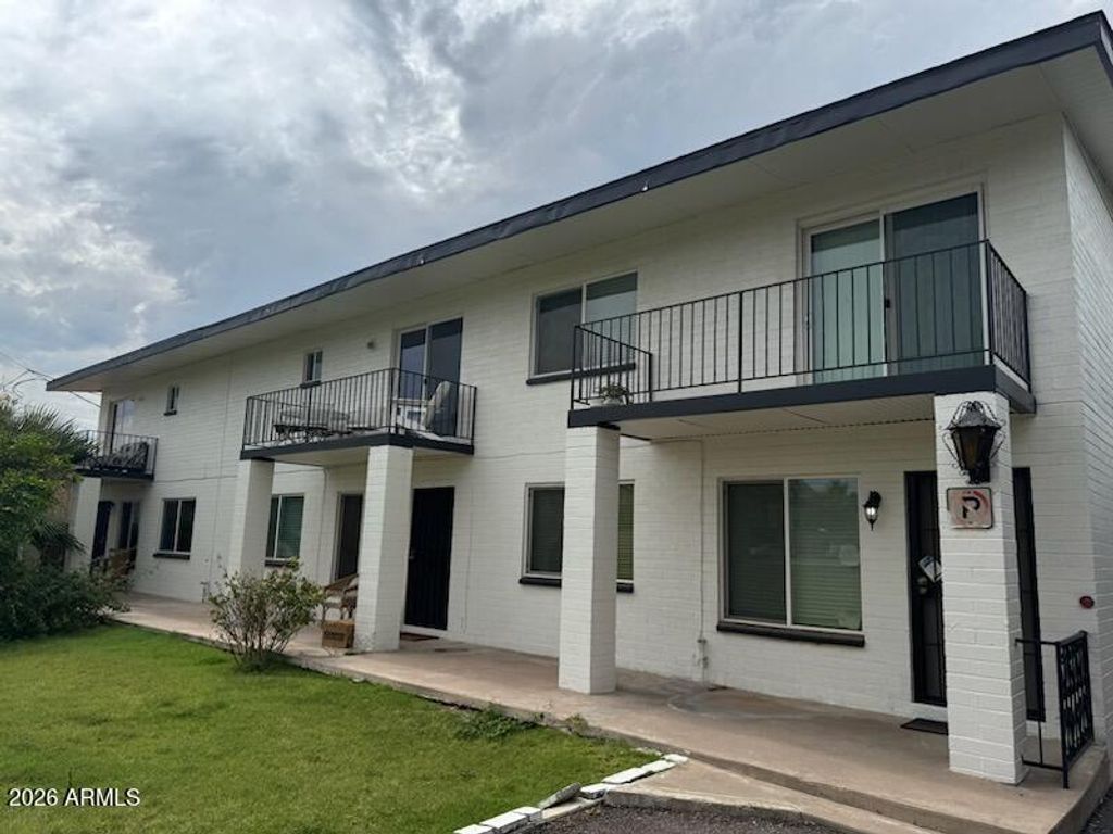 2338 N 52ND Street Apt A, Phoenix, AZ 85008