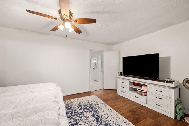 2415 Whispering Springs Drive, Spring, TX 77373