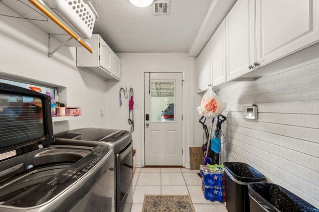 2415 Whispering Springs Drive, Spring, TX 77373