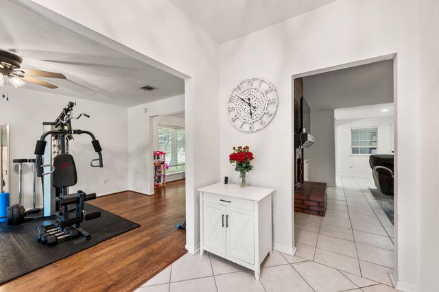 2415 Whispering Springs Drive, Spring, TX 77373