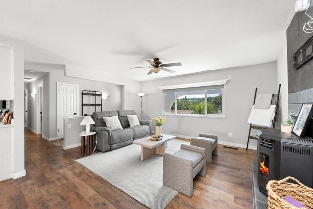 3511 Chelsea Rd, Cameron Park, CA 95682