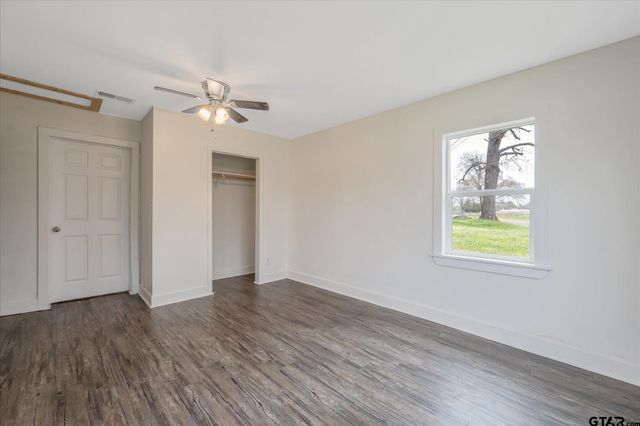 501 S Railroad St, Troup, TX 75789