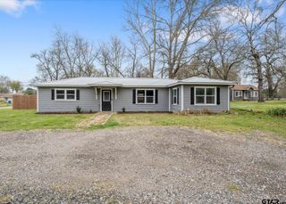 501 S Railroad St, Troup, TX 75789