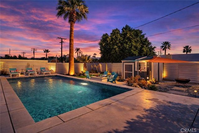 2020 Lawrence Street, Palm Springs, CA 92264