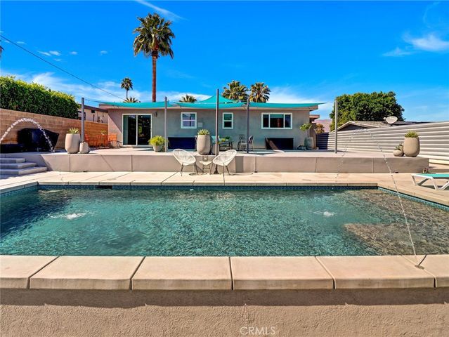 2020 Lawrence Street, Palm Springs, CA 92264