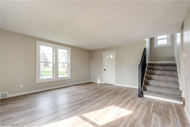 15413 Raymond Street, Maple Heights, OH 44137