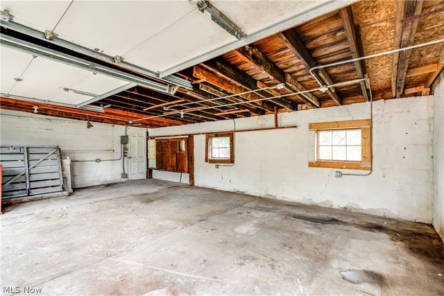 15413 Raymond Street, Maple Heights, OH 44137