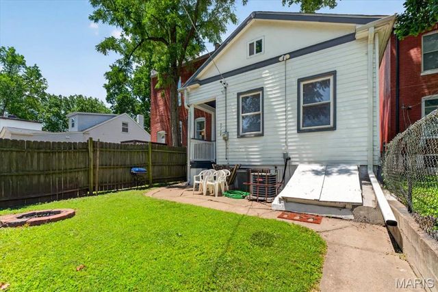 3708 Illinois Avenue, St Louis, MO 63118