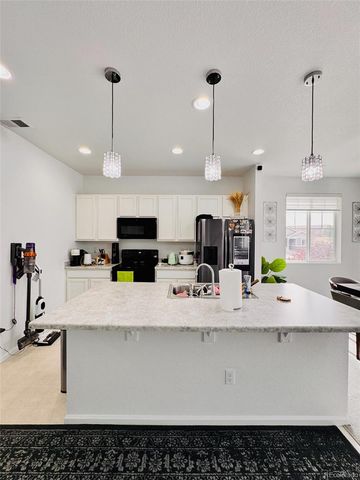 21073 E Tufts Avenue, Aurora, CO 80015