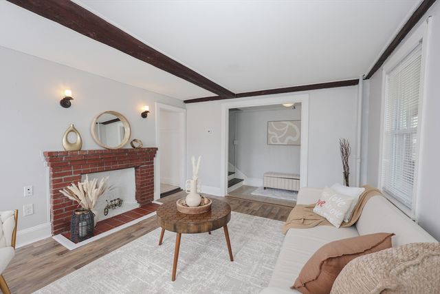 59 Lancaster St, Leominster, MA 01453