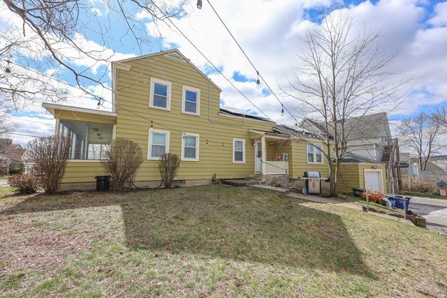 59 Lancaster St, Leominster, MA 01453