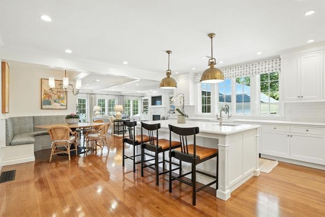 15 Winthrop Road, Lexington, MA 02421