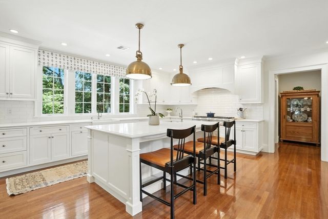 15 Winthrop Road, Lexington, MA 02421