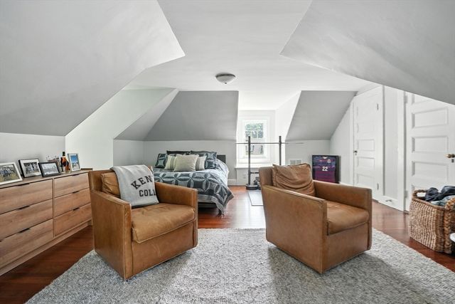 15 Winthrop Road, Lexington, MA 02421
