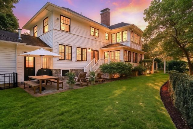 15 Winthrop Road, Lexington, MA 02421
