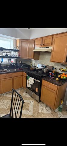 4514 N Springfield Avenue, Chicago, IL 60625