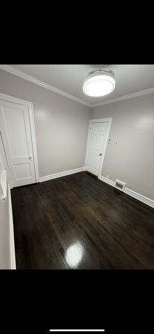 4514 N Springfield Avenue, Chicago, IL 60625