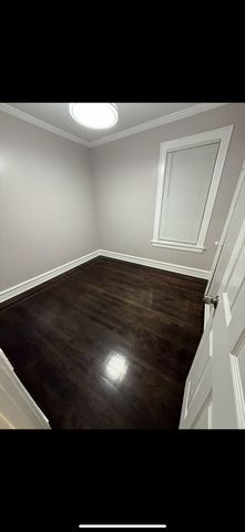 4514 N Springfield Avenue, Chicago, IL 60625