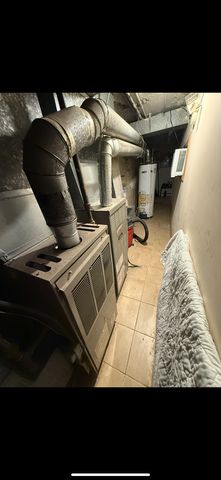 4514 N Springfield Avenue, Chicago, IL 60625