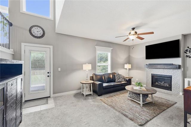 1901 Verbena Avenue, Greenwood, MO 64034
