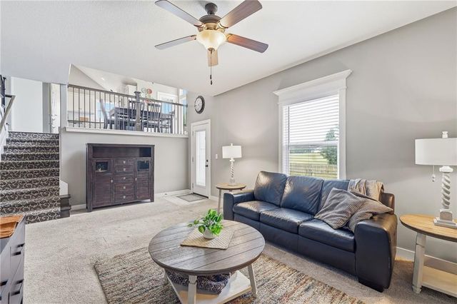 1901 Verbena Avenue, Greenwood, MO 64034